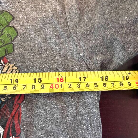 Marvel Avengers Graphic T-Shirt Mens S Gray Short Sleeve Tee - Picture 8 of 9